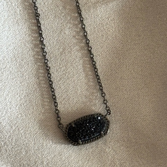 Kendra Scott Elisa Pendant Necklace in Black Drusy - Picture 3 of 7